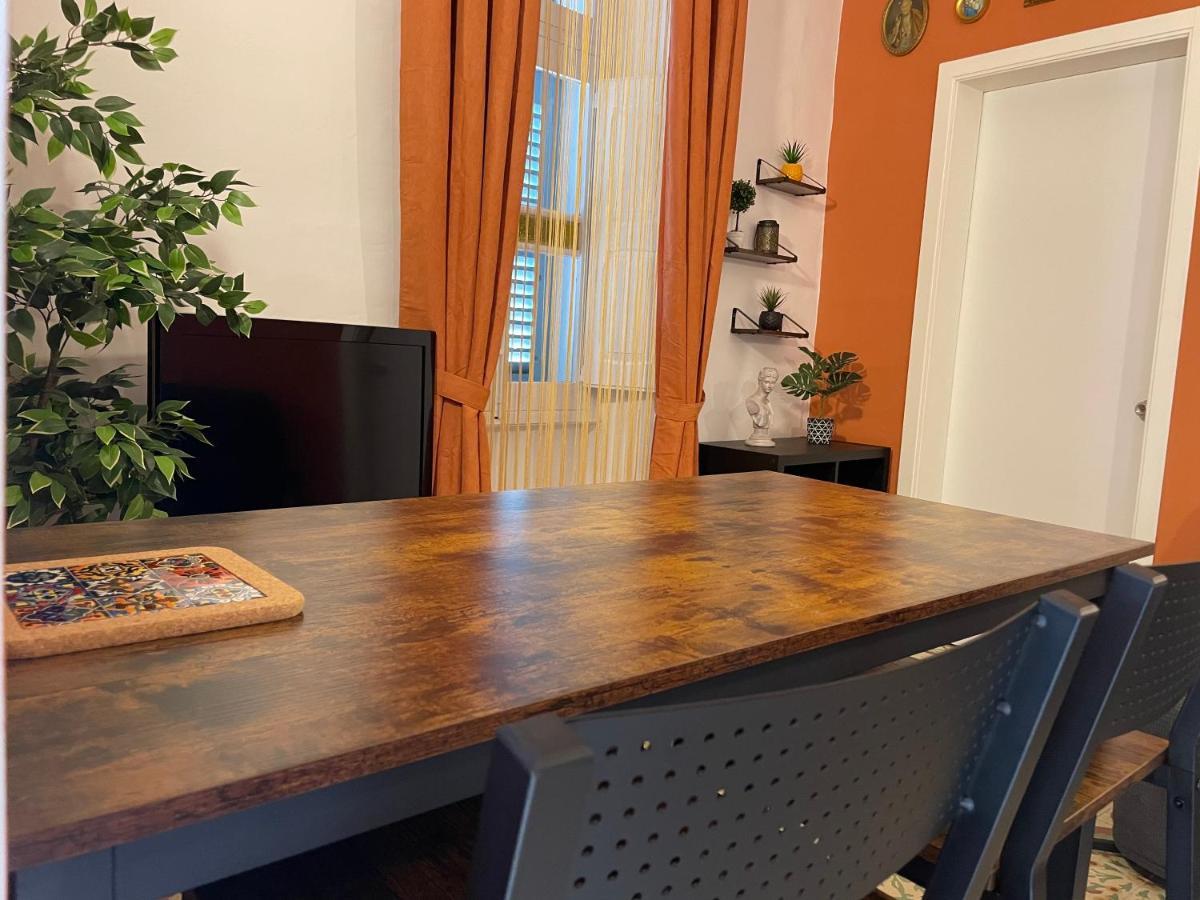 Parisio One Bedroom Maisonette In Sliema Exteriör bild